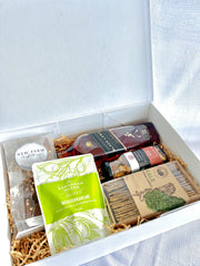 Premium Real Estate Settlement Hamper – Toast & Treats